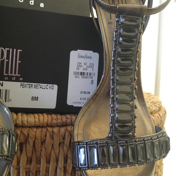 🔥Pelle Moda Sparkly Heels!🔥 - Picture 8 of 8